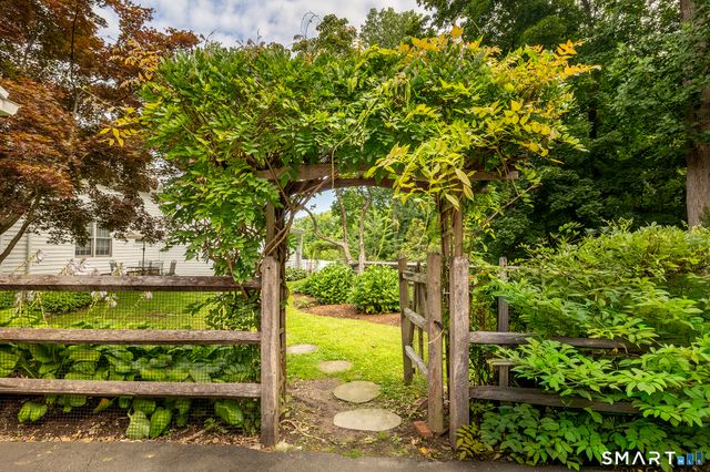 269 West Lane, Ridgefield, CT 06877