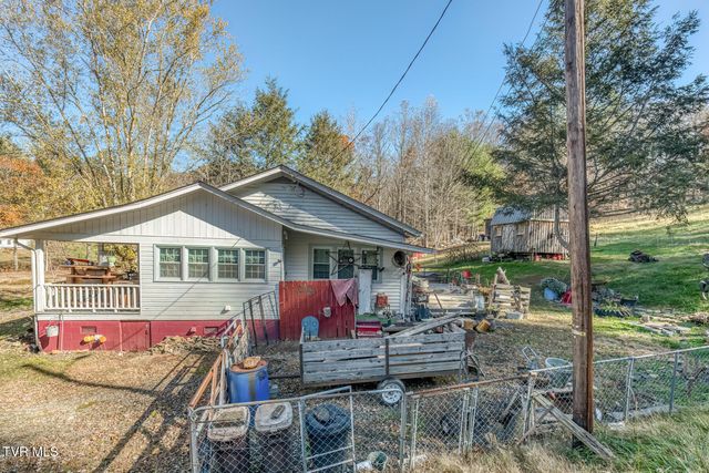 3004 Cane Creek Rd Road, Bakersville, NC 28705