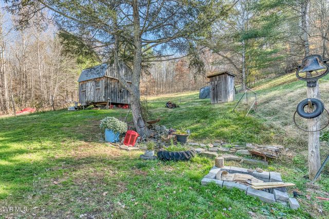 3004 Cane Creek Rd Road, Bakersville, NC 28705