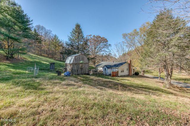 3004 Cane Creek Rd Road, Bakersville, NC 28705
