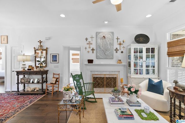 438 NORTH LAKE ROAD, Birmingham, AL 35242