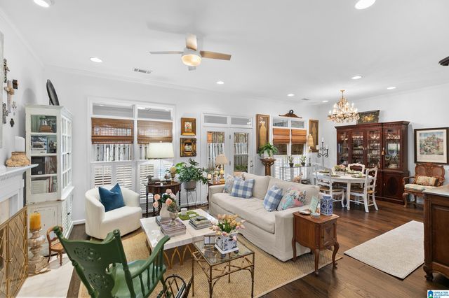 438 NORTH LAKE ROAD, Birmingham, AL 35242