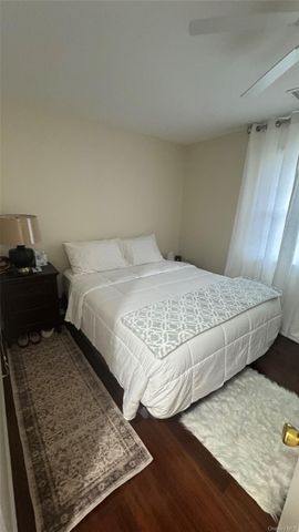 47 Drayton Avenue, Bay Shore, NY 11706