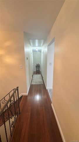 47 Drayton Avenue, Bay Shore, NY 11706