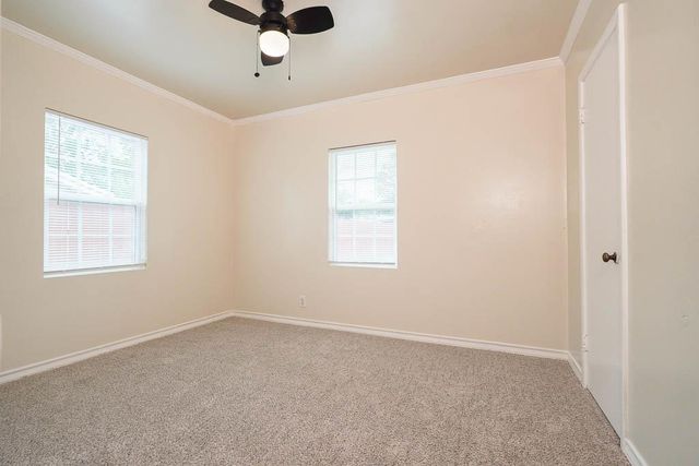 913 Hander LN, Belton, TX 76513