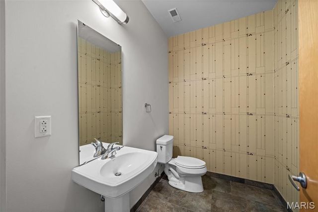 1015 Washington Avenue 206, St Louis, MO 63101