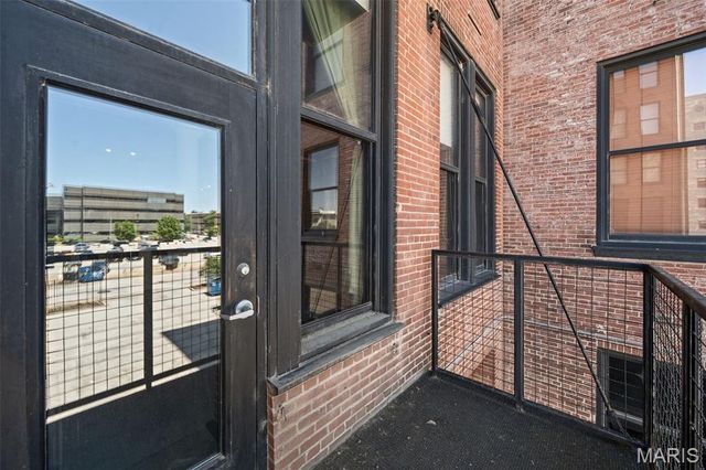 1015 Washington Avenue 206, St Louis, MO 63101