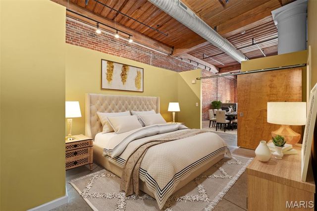 1015 Washington Avenue 206, St Louis, MO 63101