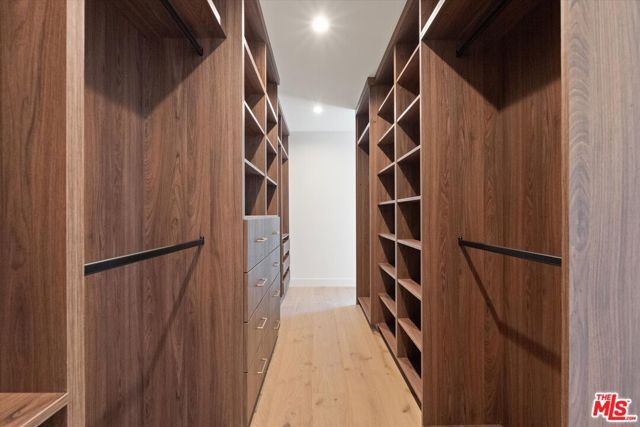 13949 Cumpston Street, Sherman Oaks, CA 91401