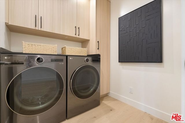 13949 Cumpston Street, Sherman Oaks, CA 91401