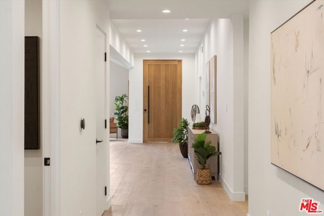 13949 Cumpston Street, Sherman Oaks, CA 91401