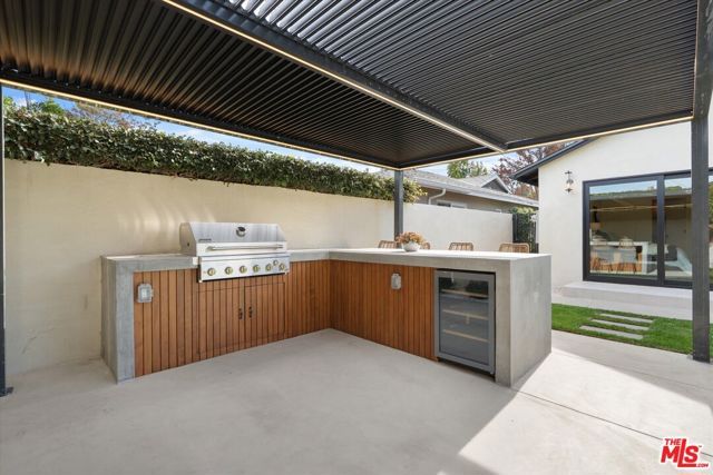 13949 Cumpston Street, Sherman Oaks, CA 91401