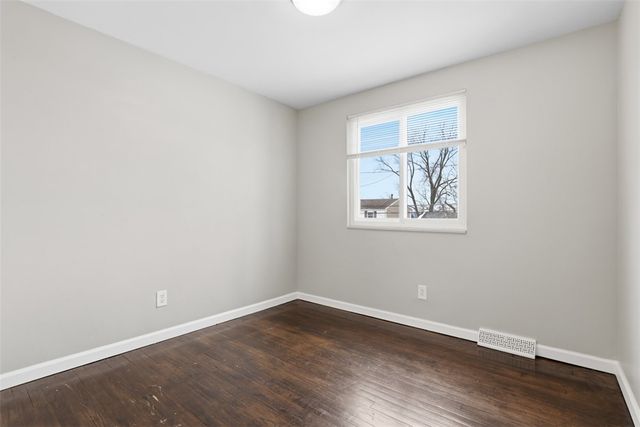 134 Jeanette Dr, Verona, PA 15147