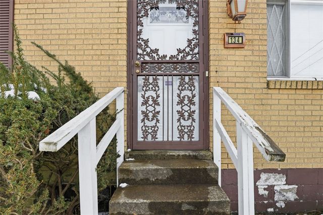 134 Jeanette Dr, Verona, PA 15147