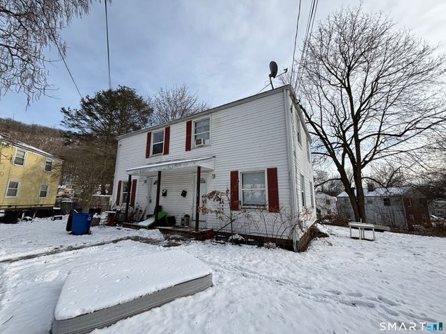 13 Valley Place North, New Haven, CT 06515