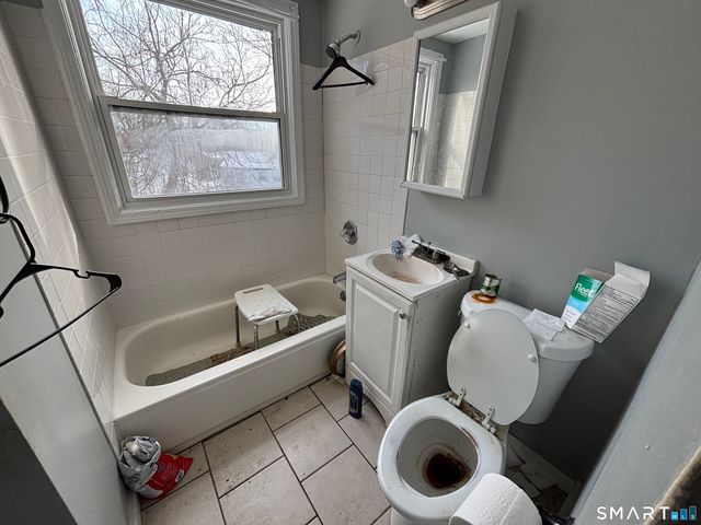 13 Valley Place North, New Haven, CT 06515