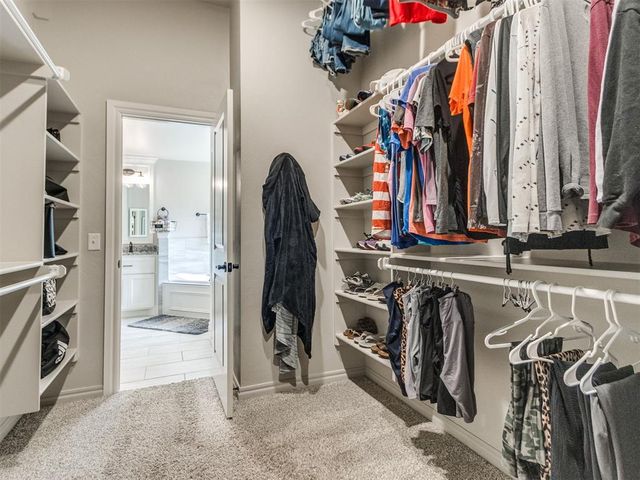 5025 Sunspear Drive, Edmond, OK 73007