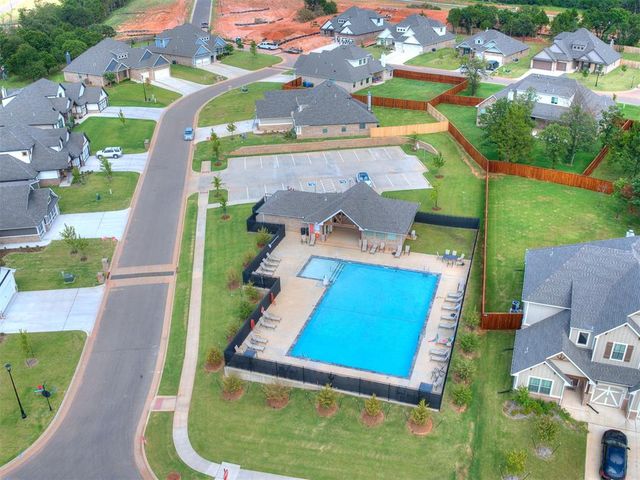 5025 Sunspear Drive, Edmond, OK 73007