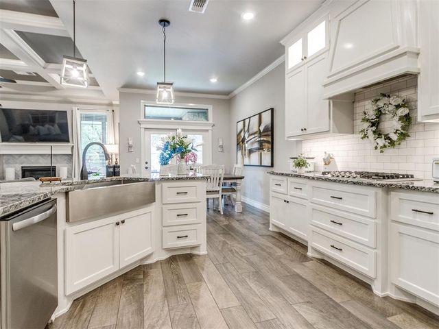 5025 Sunspear Drive, Edmond, OK 73007