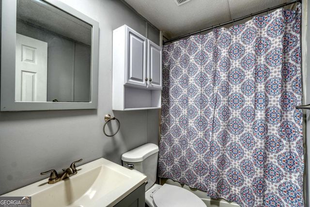 8223 True Love Mountain Road, Young Harris, GA 30582