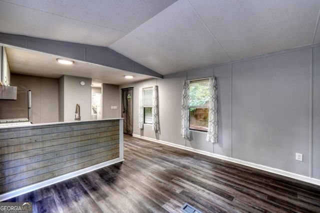 8223 True Love Mountain Road, Young Harris, GA 30582