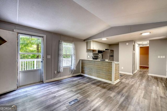 8223 True Love Mountain Road, Young Harris, GA 30582