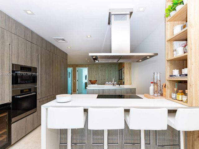 360 Ocean Dr 606S, Key Biscayne, FL 33149