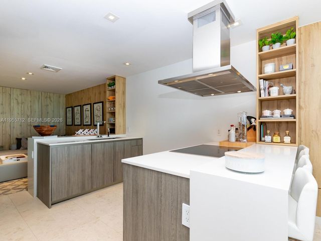 360 Ocean Dr 606S, Key Biscayne, FL 33149