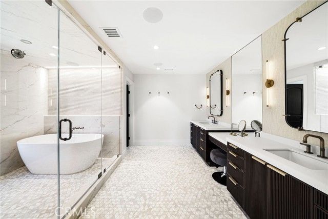 27501 Boothill Court, Laguna Hills, CA 92653