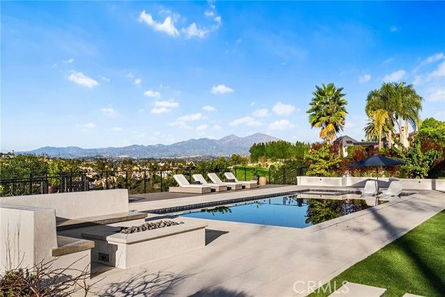 27501 Boothill Court, Laguna Hills, CA 92653