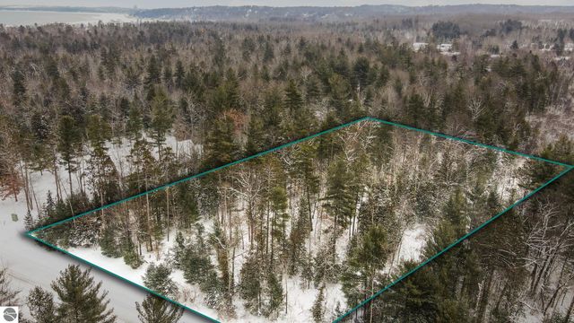 00 Business Park Drive, Traverse City, MI 49686