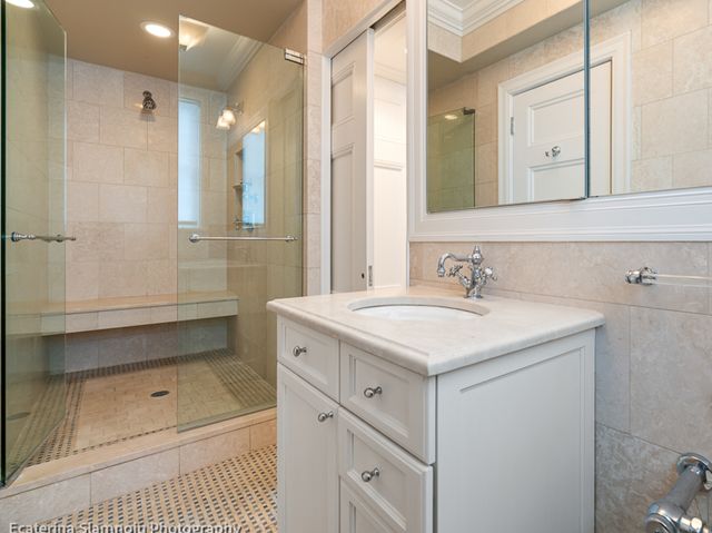 232 E WALTON Place 5E, Chicago, IL 60611