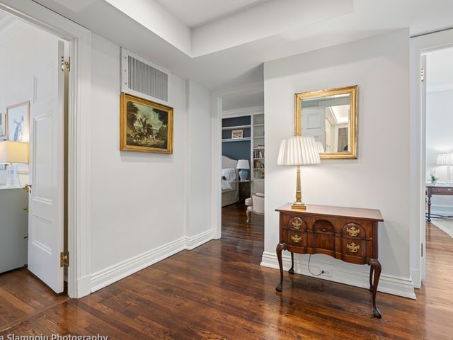 232 E WALTON Place 5E, Chicago, IL 60611