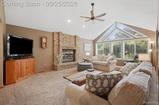 5762 Garnet Circle, Clarkston, MI 48348