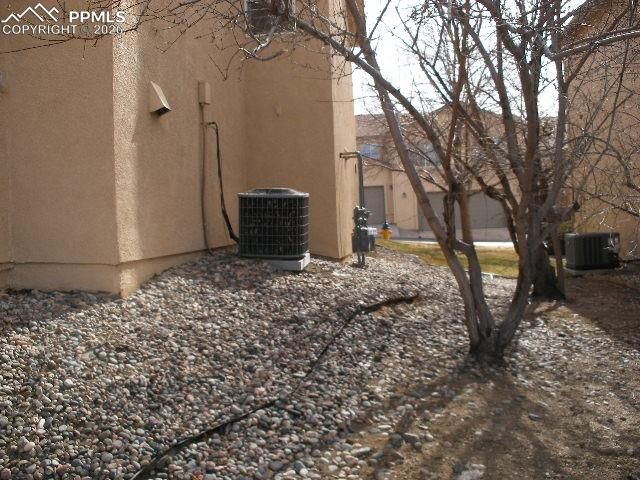 636 Cima Vista Point, Colorado Springs, CO 80916