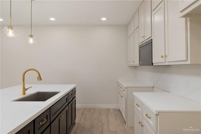 2611 E Solar Drive, Mission, TX 78574
