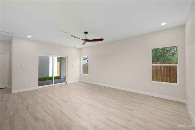 2611 E Solar Drive, Mission, TX 78574