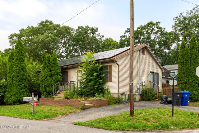 546 Roosevelt Avenue, Toms River, NJ 08753