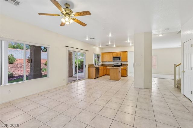 1017 Royal Birch Lane, Las Vegas, NV 89144