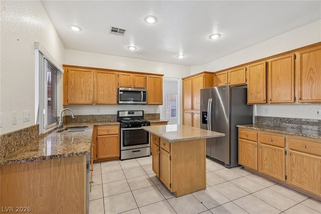 1017 Royal Birch Lane, Las Vegas, NV 89144