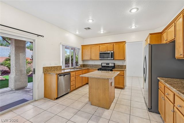 1017 Royal Birch Lane, Las Vegas, NV 89144