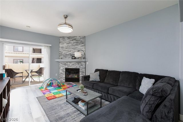 8725 West Flamingo Road 109, Las Vegas, NV 89147