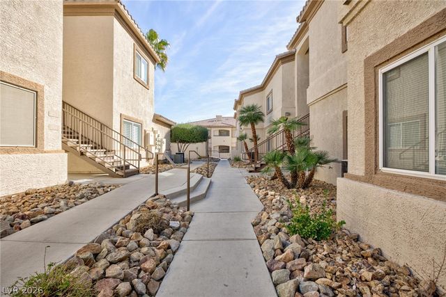 8725 West Flamingo Road 109, Las Vegas, NV 89147