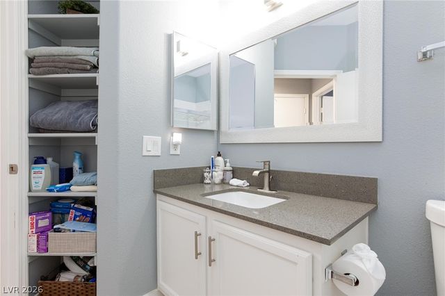 8725 West Flamingo Road 109, Las Vegas, NV 89147