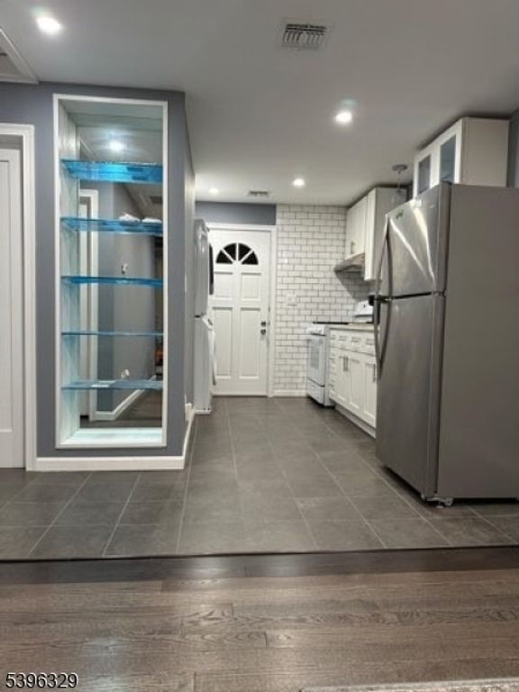 16 Mount Arlington Rd, Roxbury Twp., NJ 07852