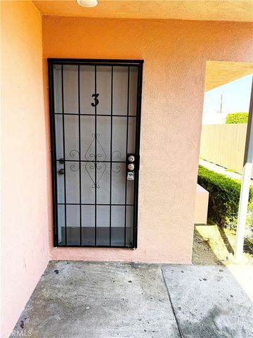 2672 S Redondo Boulevard 3, Los Angeles, CA 90016