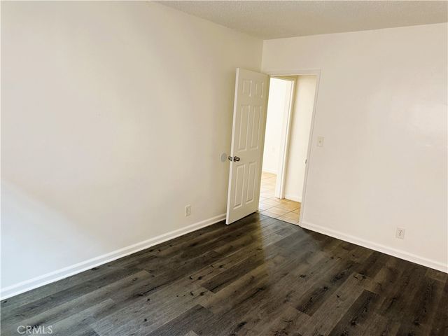 2672 S Redondo Boulevard 3, Los Angeles, CA 90016