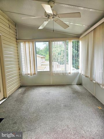 58 BREMER DR, Glen Burnie, MD 21061