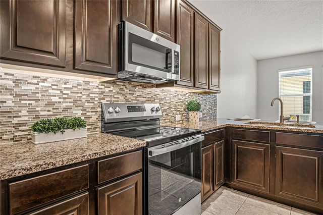 11472 CENTER LAKE DRIVE, Windermere, FL 34786