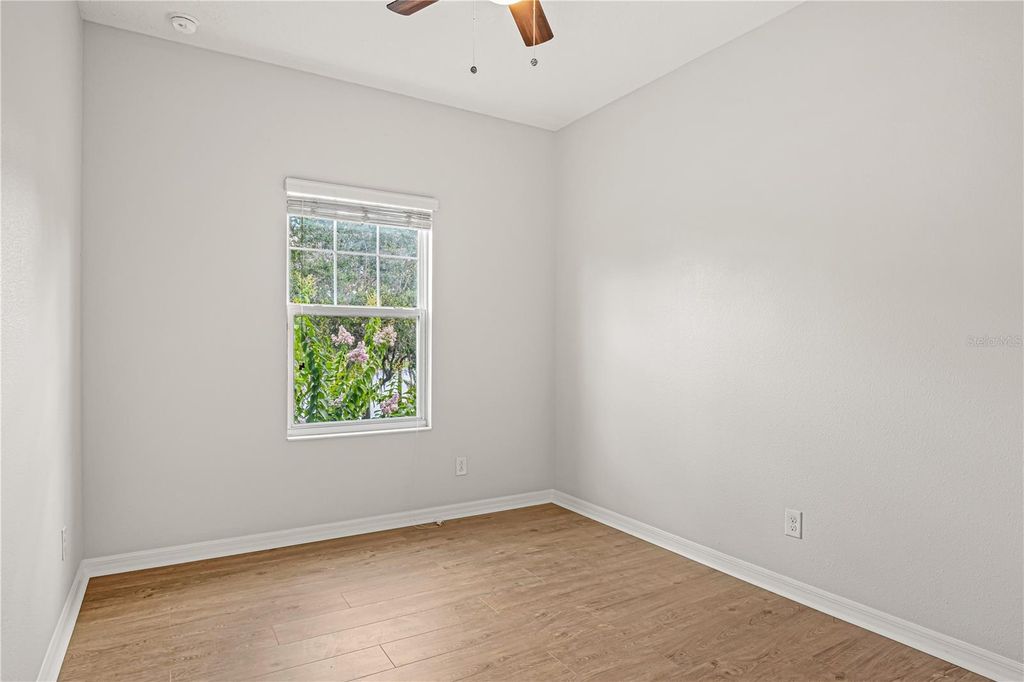 Image 30 of property listing at 11472 CENTER LAKE DRIVE, Windermere, FL 34786